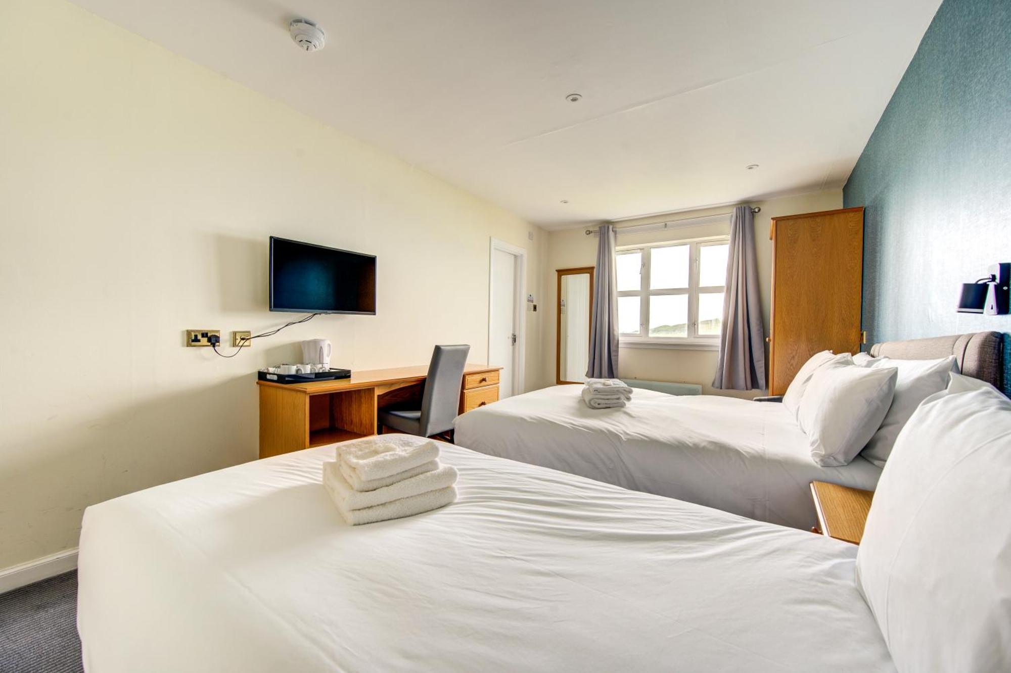 The Morar Hotel Buitenkant foto