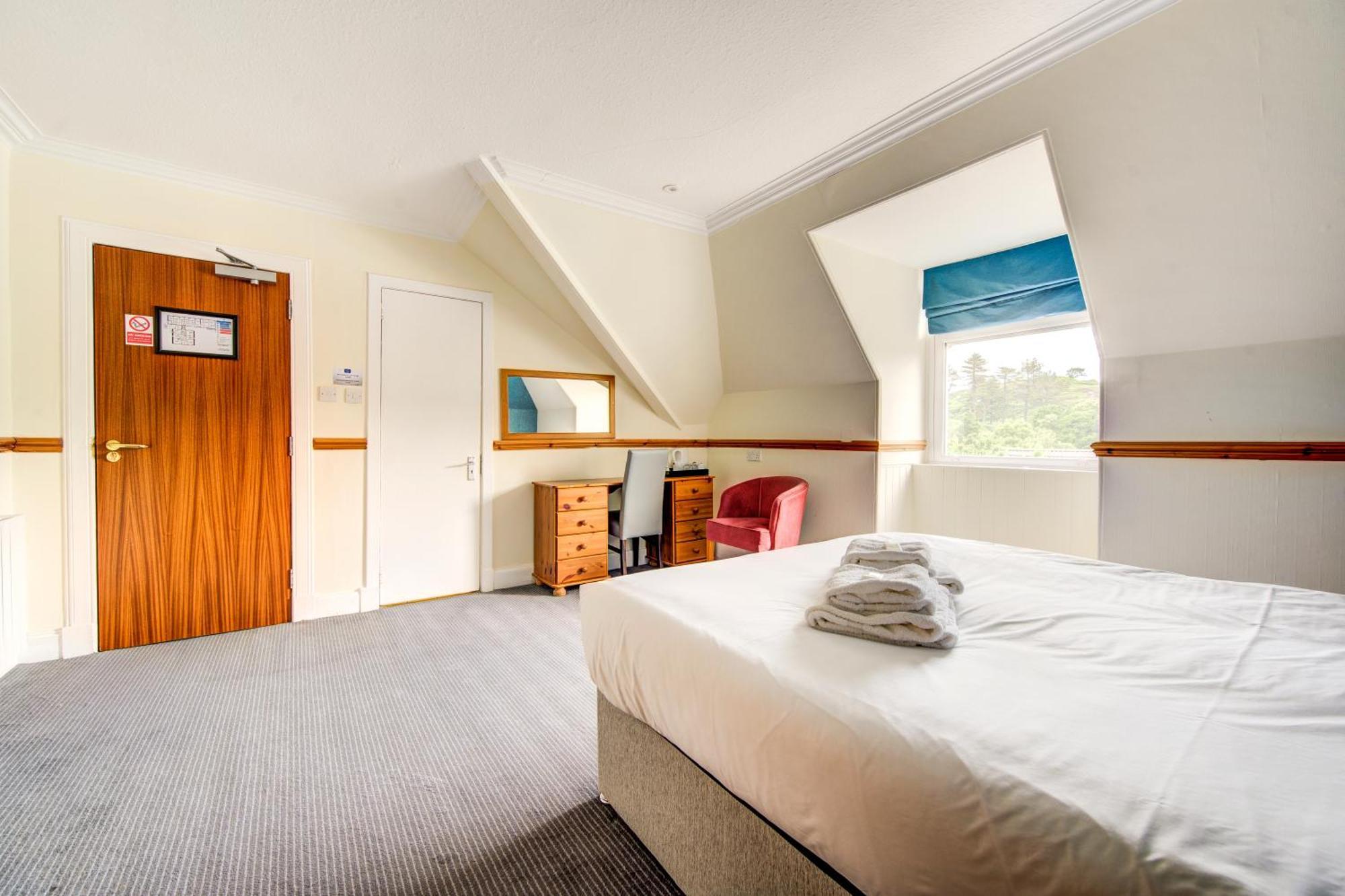 The Morar Hotel Buitenkant foto