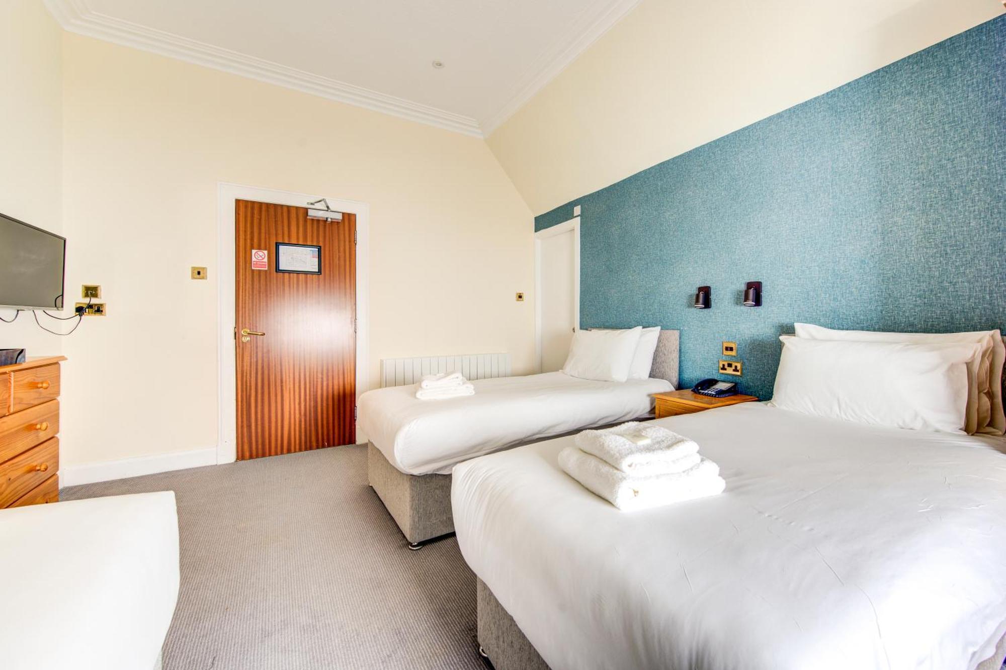 The Morar Hotel Buitenkant foto