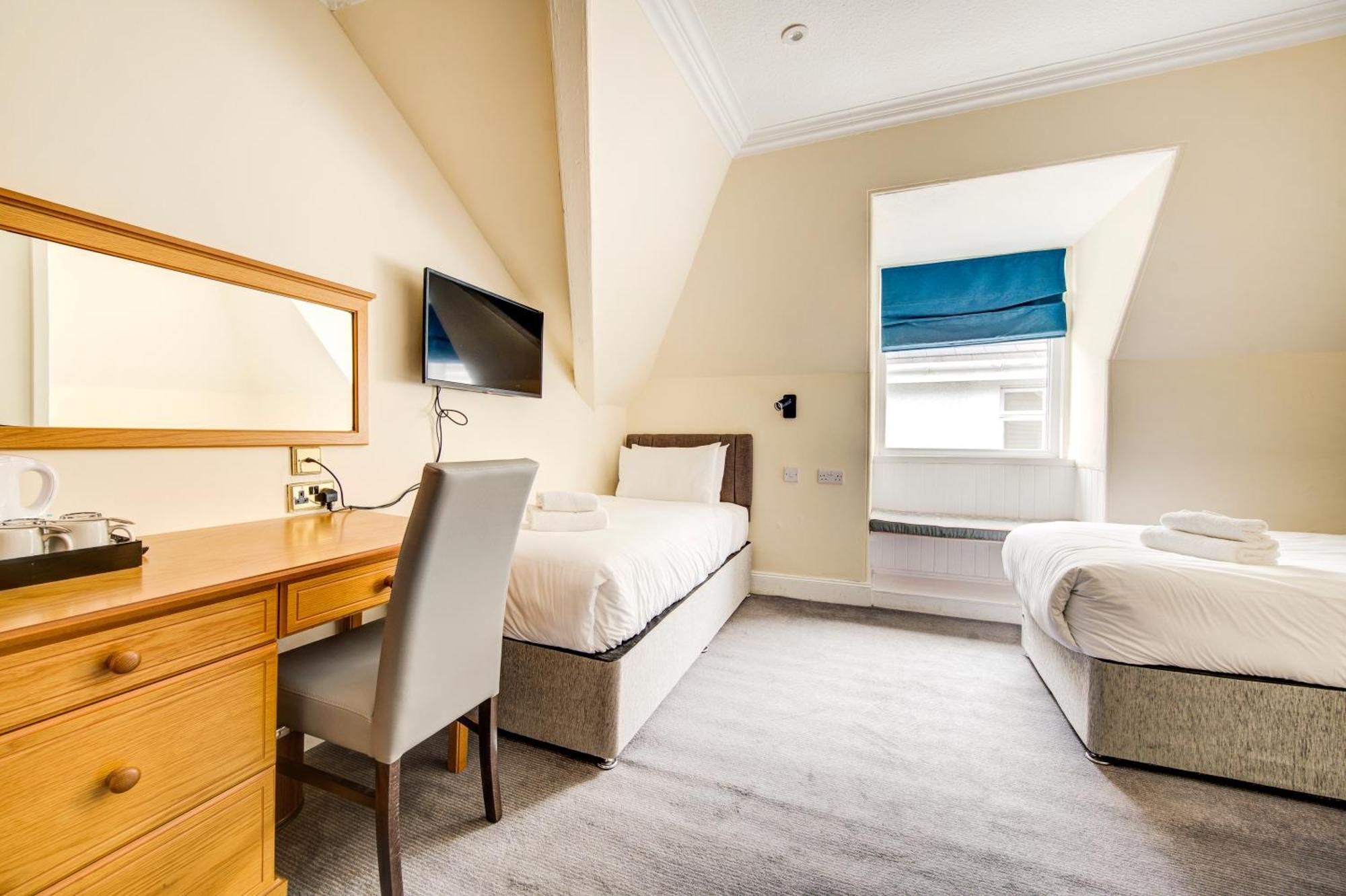 The Morar Hotel Buitenkant foto
