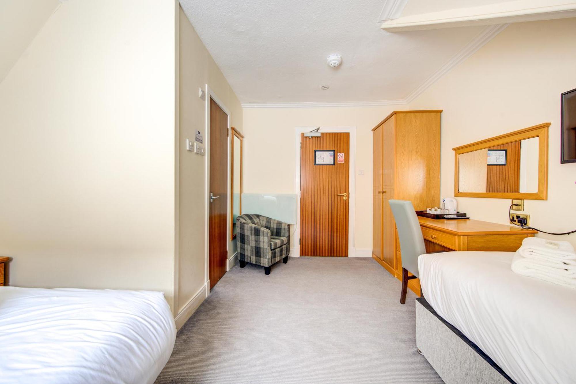 The Morar Hotel Buitenkant foto