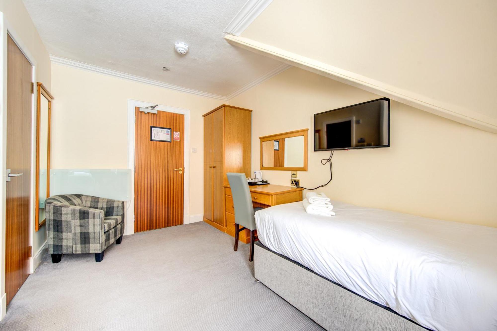 The Morar Hotel Buitenkant foto